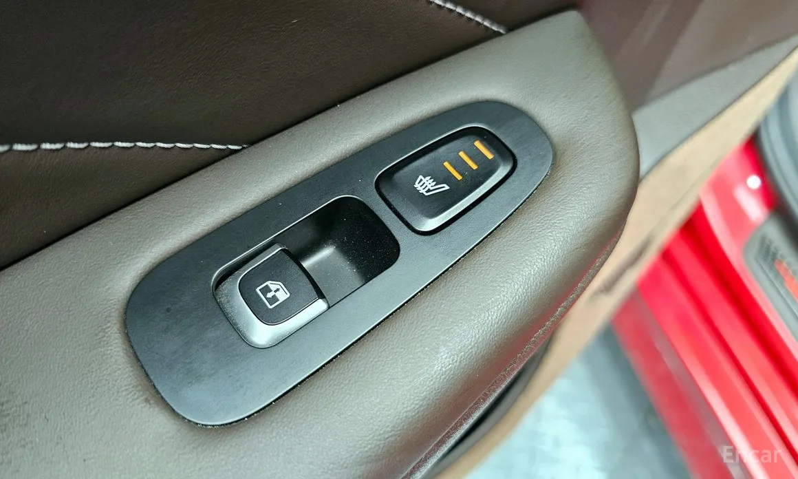 Фото 17 - Kia Stinger