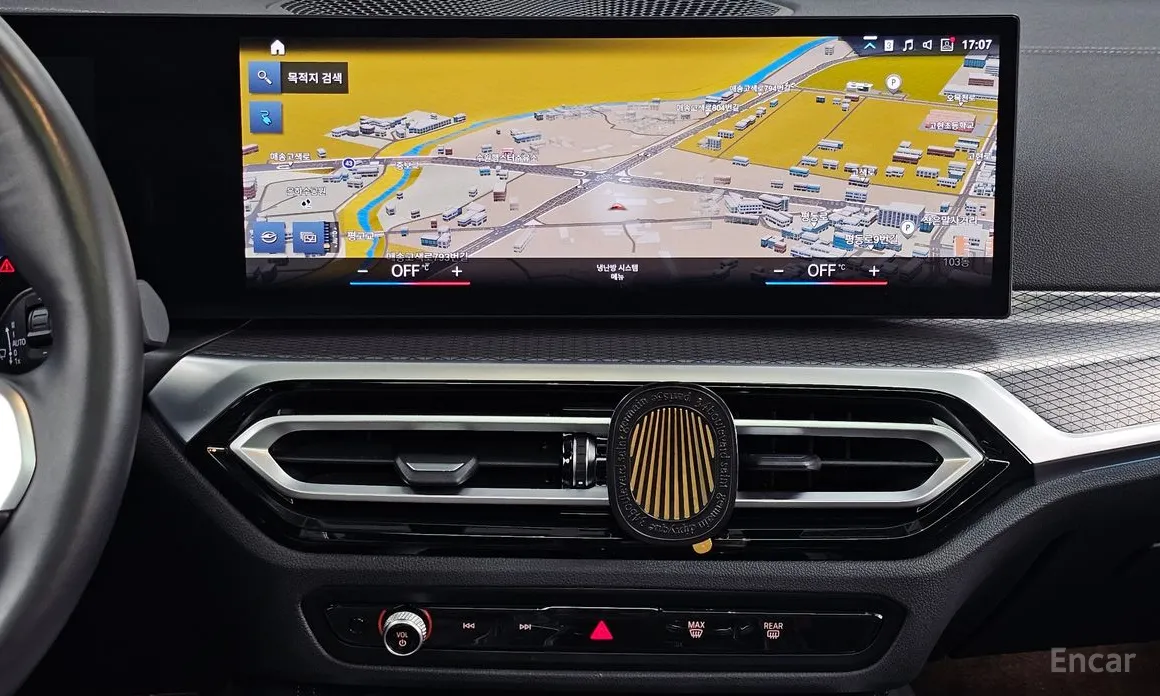 Фото 14 - BMW i4