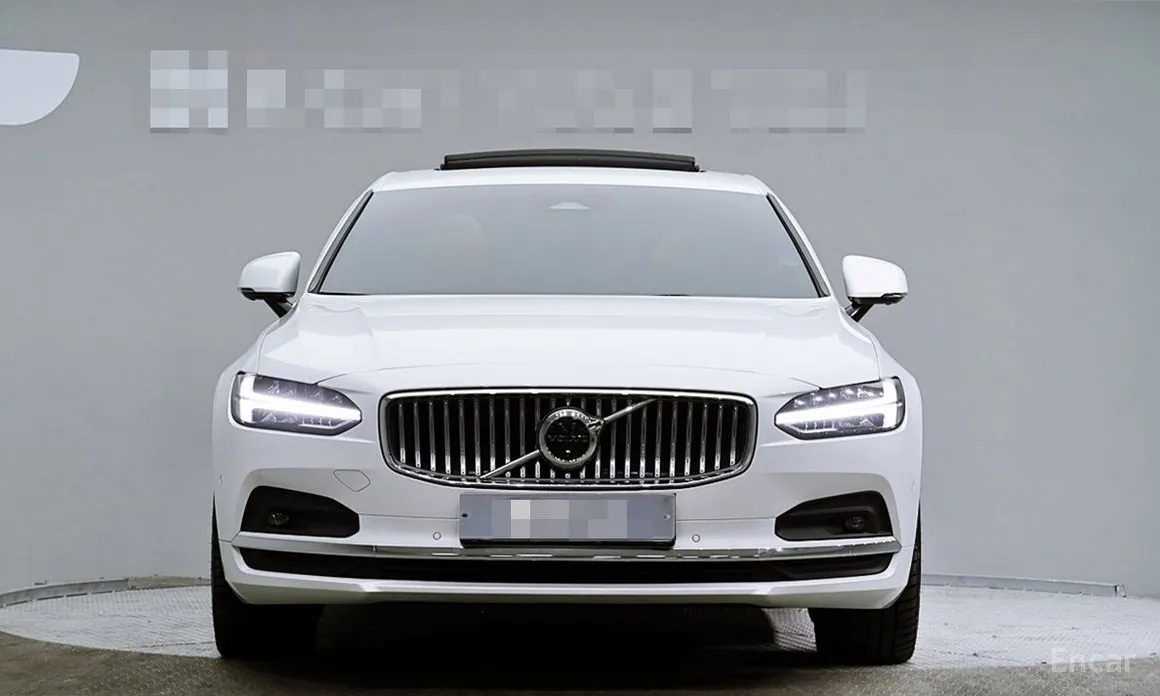Фото 2 - Volvo S90