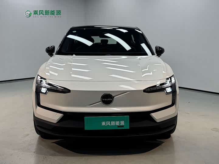 Фото 3 - Volvo EX30