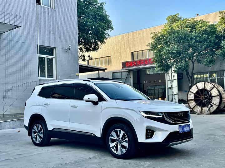 Фото 3 - Geely Okavango