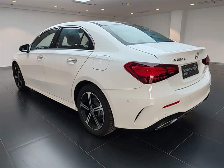 Фото 3 - Mercedes-Benz A-Class