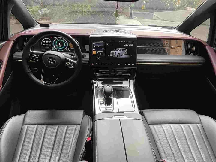 Фото 6 - GAC Trumpchi M8