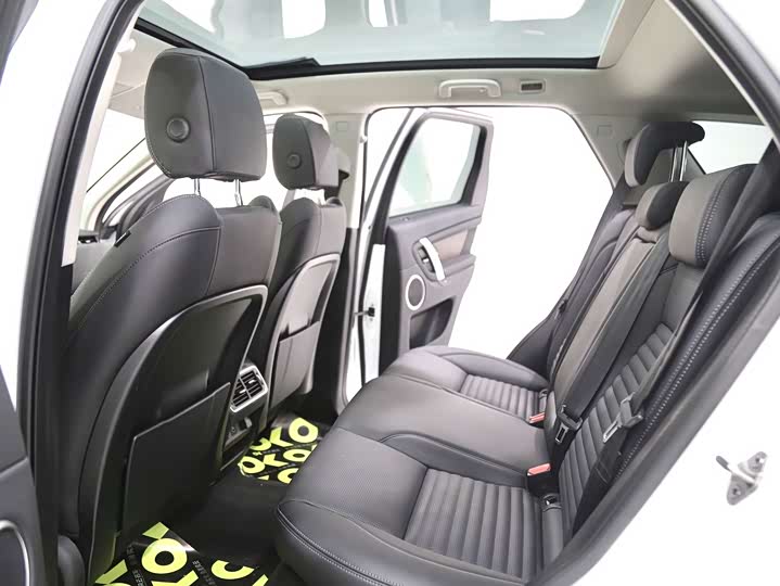 Фото 9 - Land Rover Discovery Sport