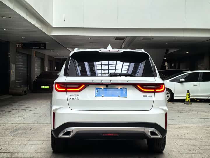 Фото 6 - Geely Okavango Pro