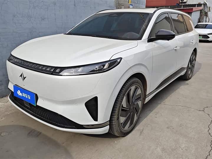 Фото 1 - Dongfeng Yipai eπ 008