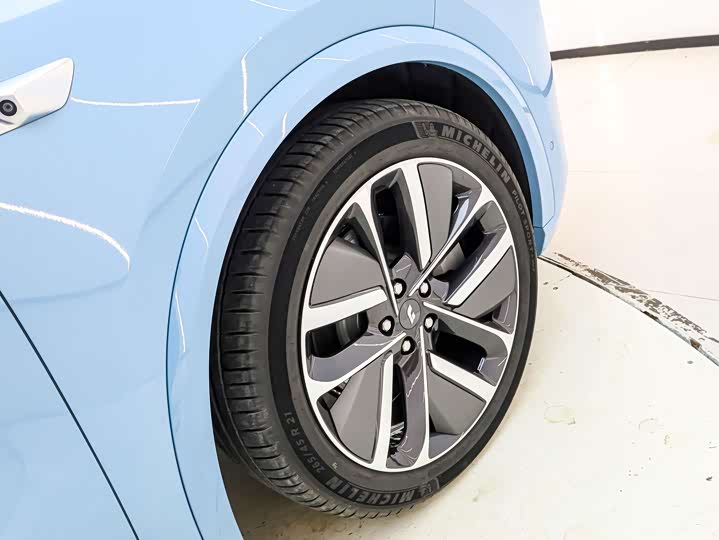 Фото 7 - LiXiang L8