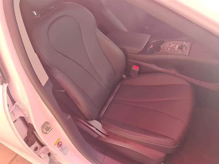 Фото 8 - BYD Seal 05 DM-i Hybrid