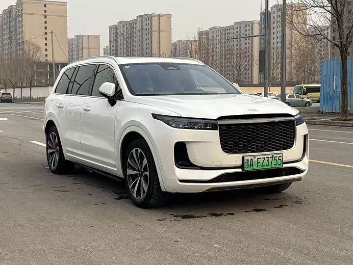 Фото 3 - LiXiang One