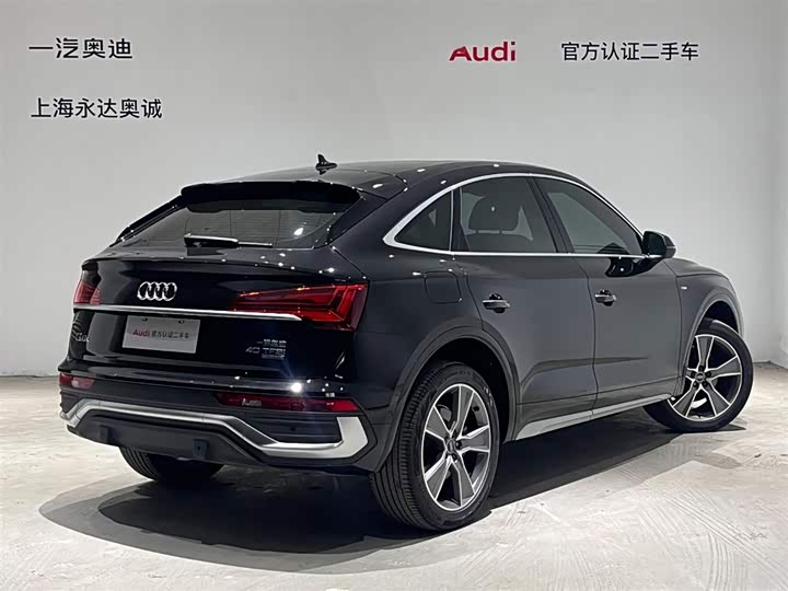 Фото 5 - Audi Q5L Sportback