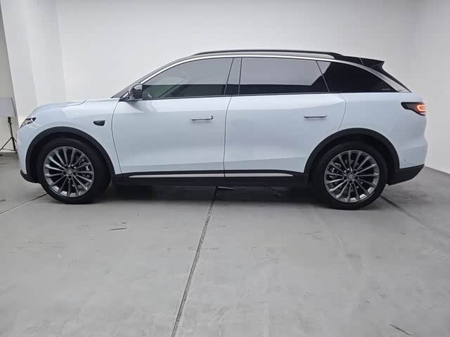 Фото 5 - Leapmotor C11