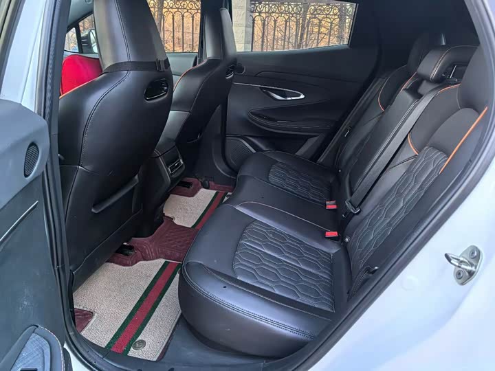 Фото 5 - Changan UNI-T