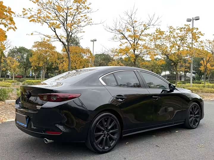 Фото 8 - Mazda 3 (Axela)