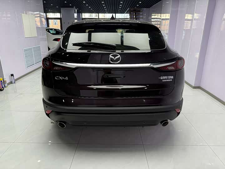 Фото 3 - Mazda CX-4