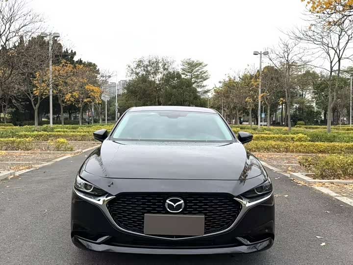 Фото 2 - Mazda 3 (Axela)