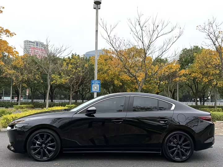 Фото 3 - Mazda 3 (Axela)