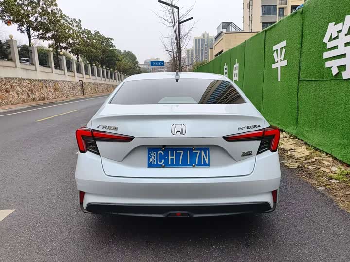 Фото 8 - Honda Integra