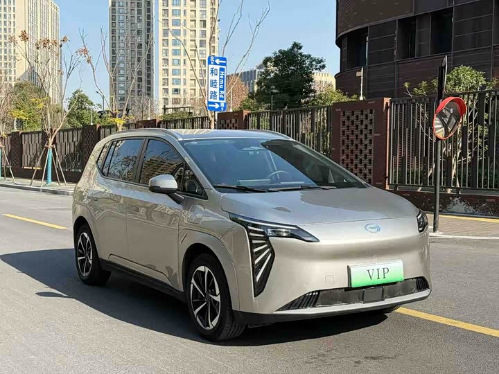 Фото 3 - GAC Aion Y