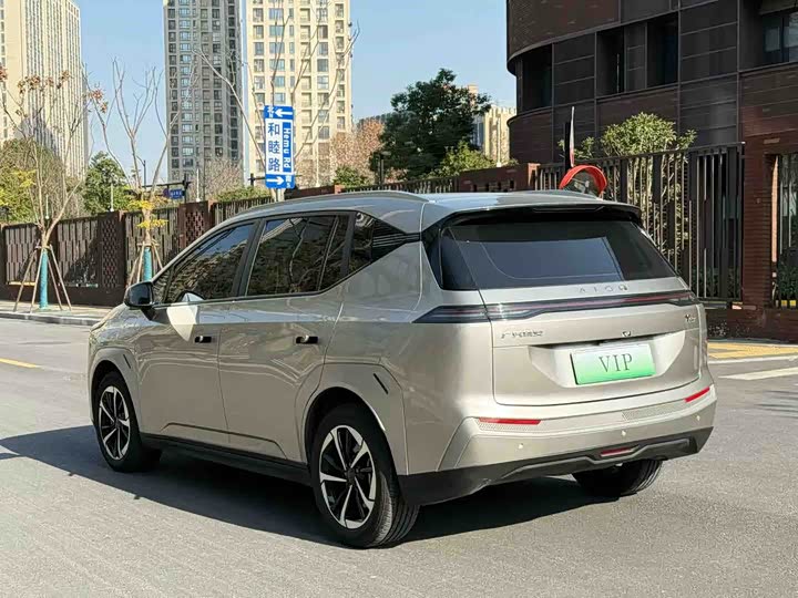 Фото 4 - GAC Aion Y