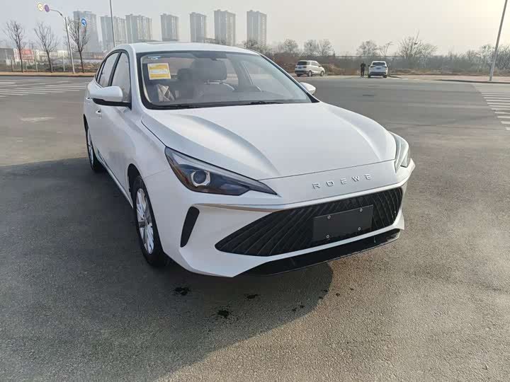 Фото 3 - Roewe i5