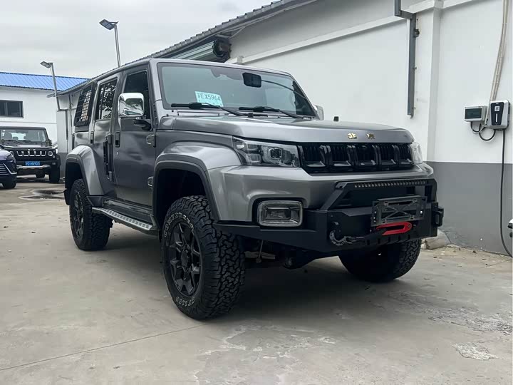 Photo 3 - BAIC Beijing BJ40