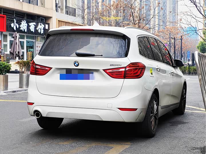 Фото 6 - BMW 2 Series Gran Tourer