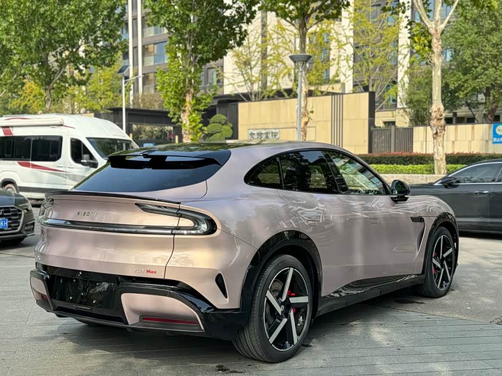 Фото 6 - Xiaomi YU7