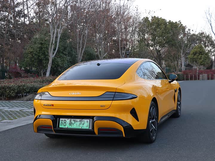 Фото 3 - Xiaomi SU7