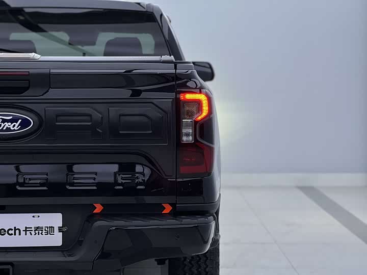 Фото 6 - Ford Ranger