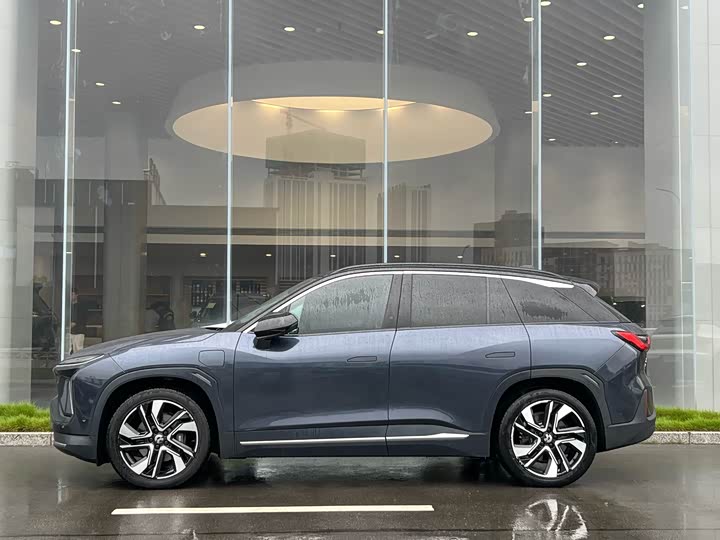 Фото 2 - Nio ES6