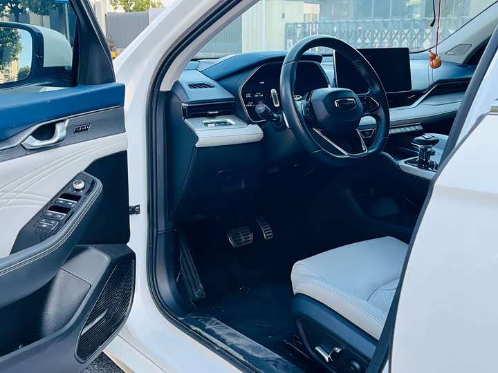 Фото 5 - Geely Preface