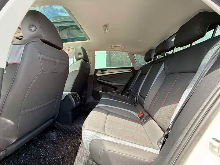 Фото 6 - Volkswagen Lamando L