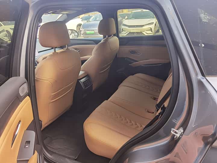 Фото 7 - BYD Song L DM-i Hybrid