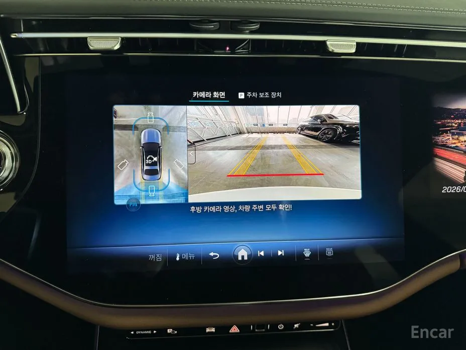 Фото 17 - Mercedes-Benz E-Class