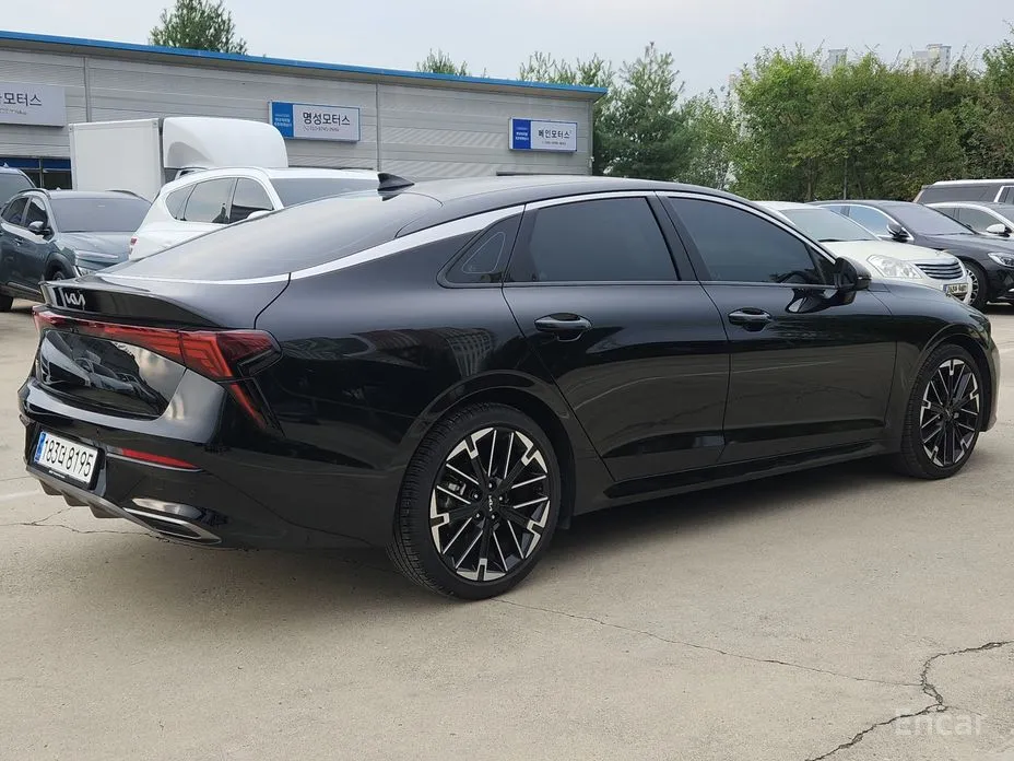 2023 Kia K5