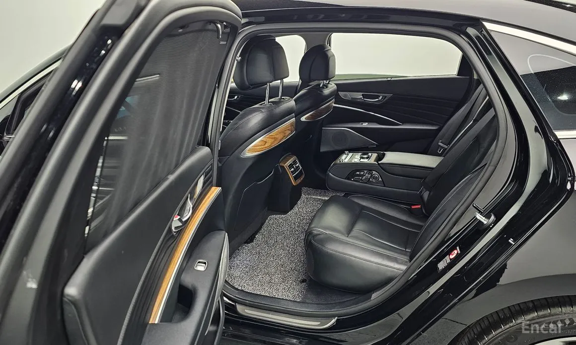 Фото 10 - Kia K9