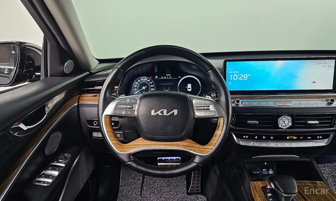 Фото 13 - Kia K9