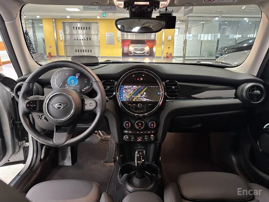 Фото 7 - Mini Cooper