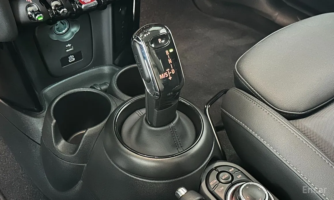 Фото 9 - Mini Cooper