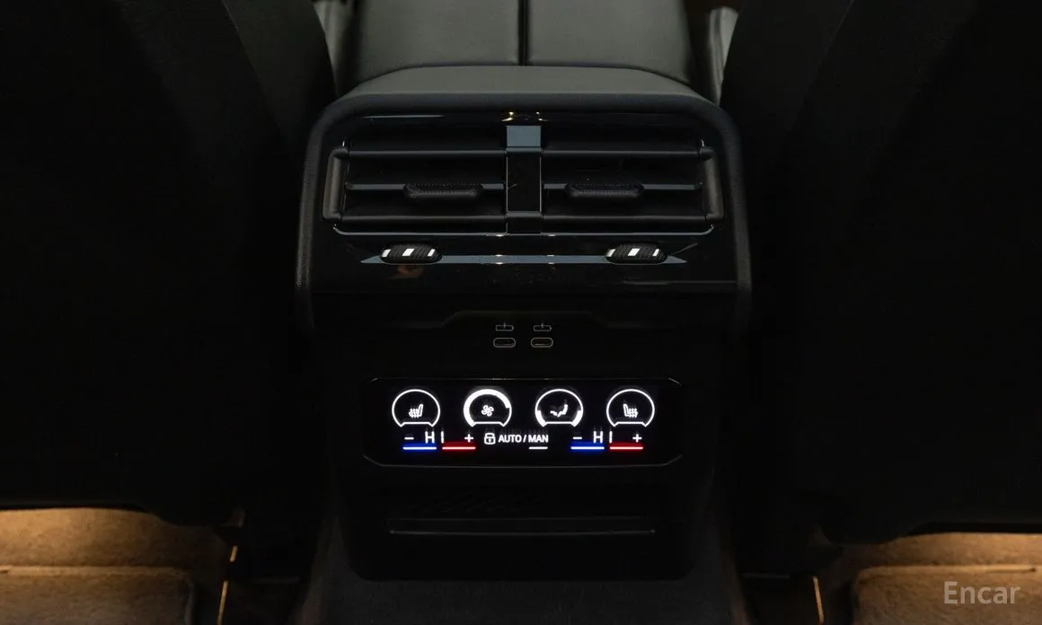 Фото 19 - BMW i5