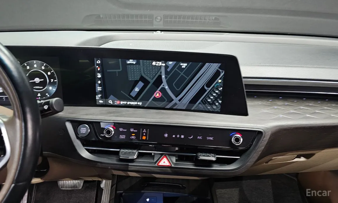 Фото 15 - Kia K8