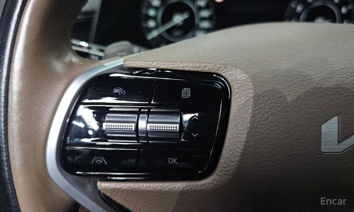 Фото 18 - Kia K8