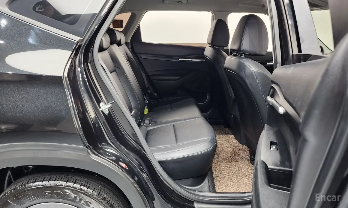 Фото 12 - Kia Seltos