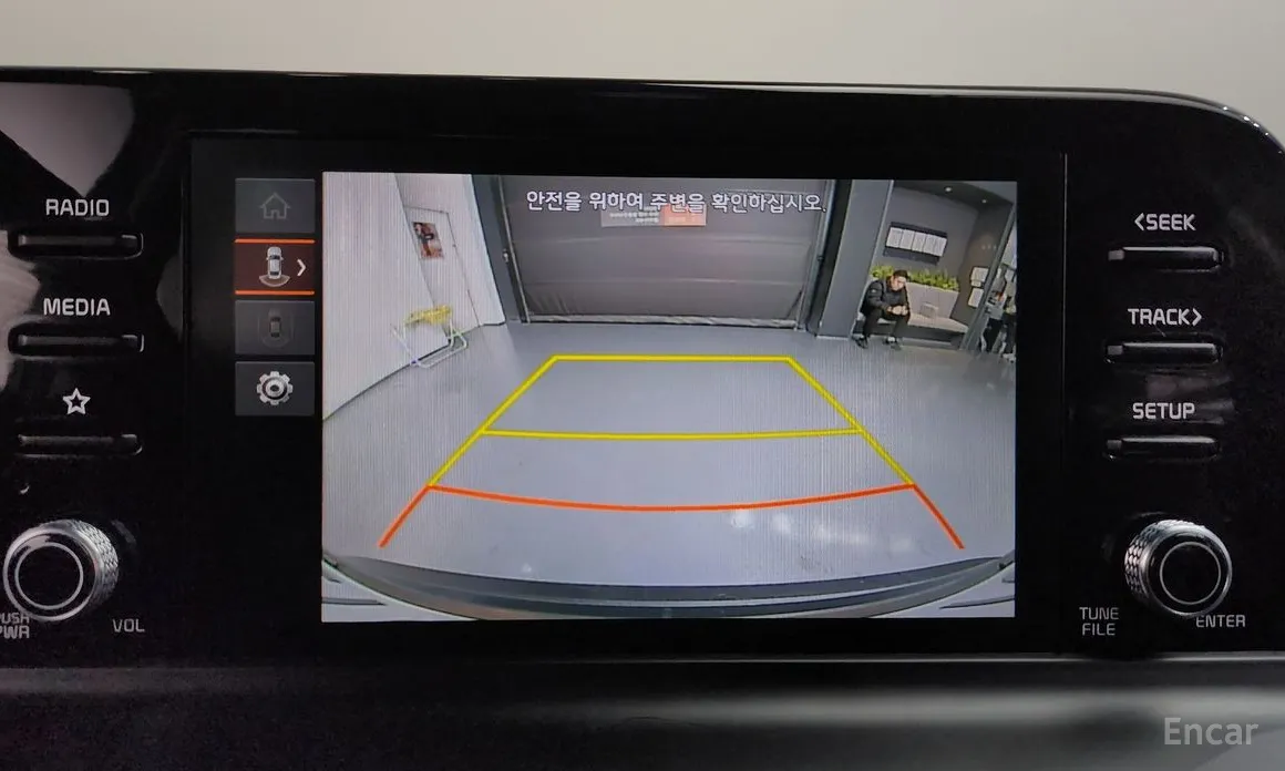 Фото 16 - Kia Seltos