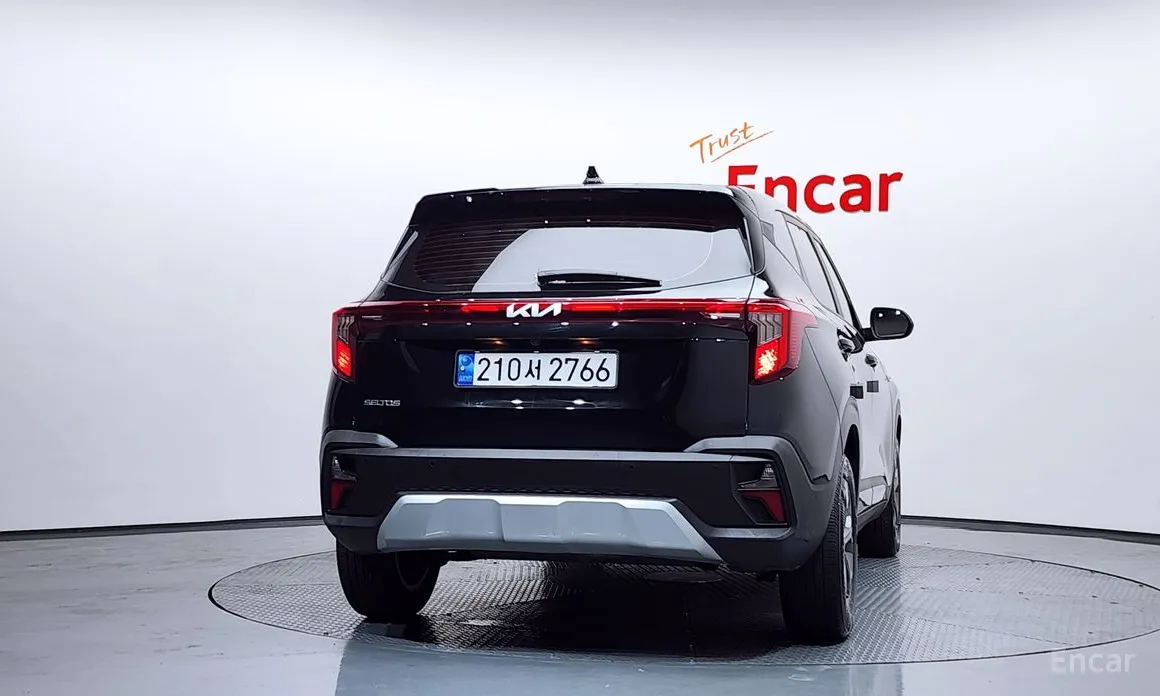 Фото 4 - Kia Seltos