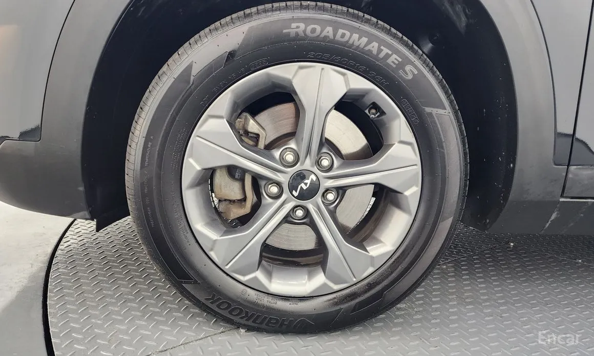 Фото 5 - Kia Seltos