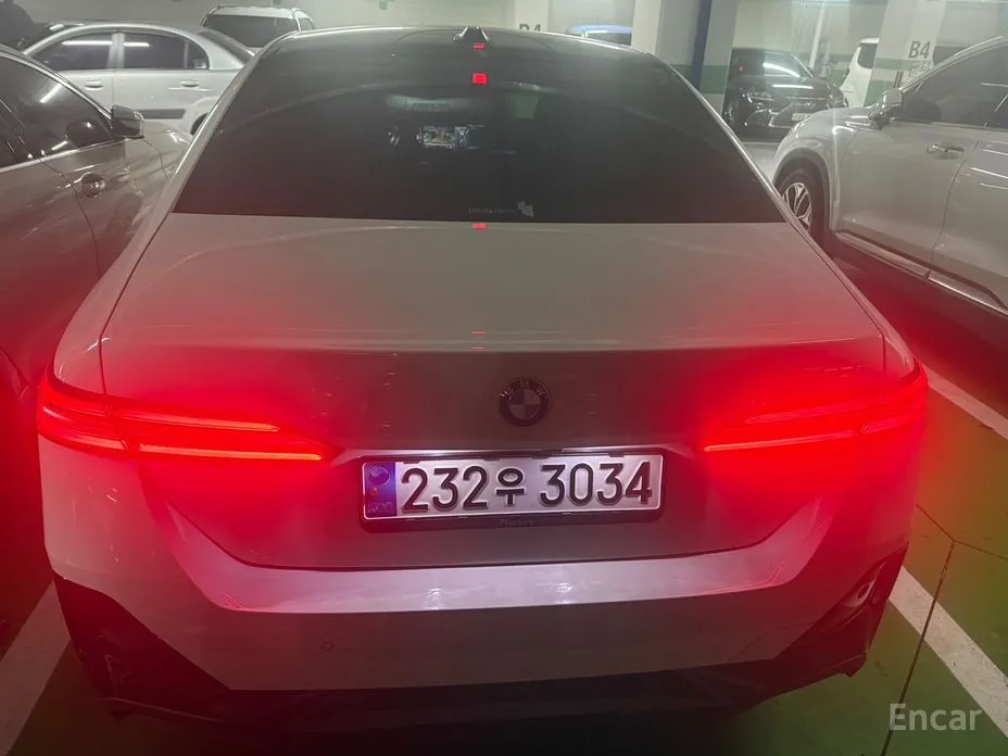 Фото 3 - BMW 5 Series