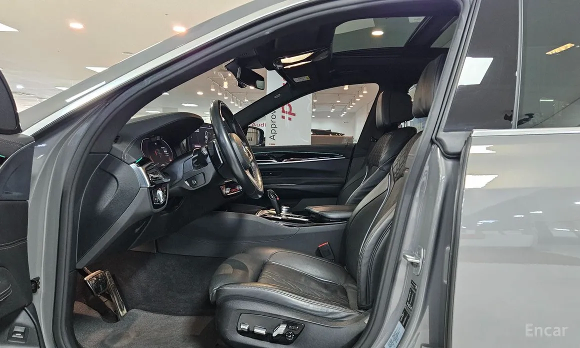 Фото 12 - BMW Gran Turismo