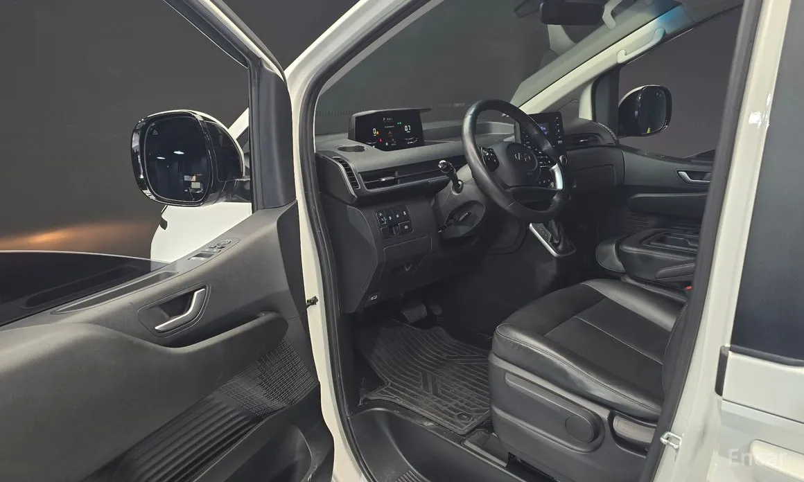 Фото 10 - Hyundai Staria