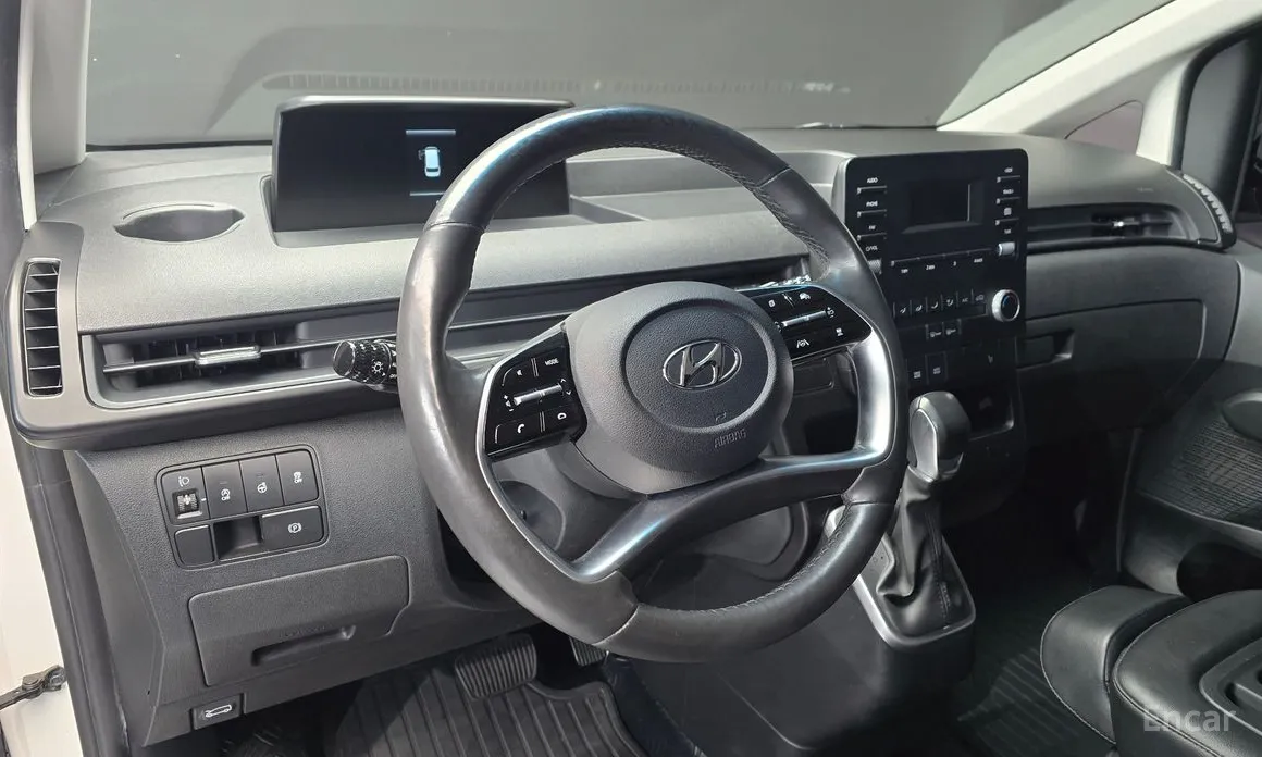 Фото 13 - Hyundai Staria